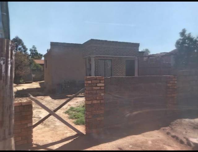 3 BEDROOM HOUSE FOR SALE IN SOSHANGUVE TT